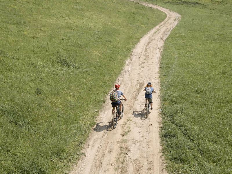 The Slow Cyclist - Brochures homepage background